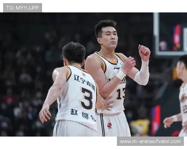 郭艾伦赵继伟后卫线重组，辽宁队寻求化学反应