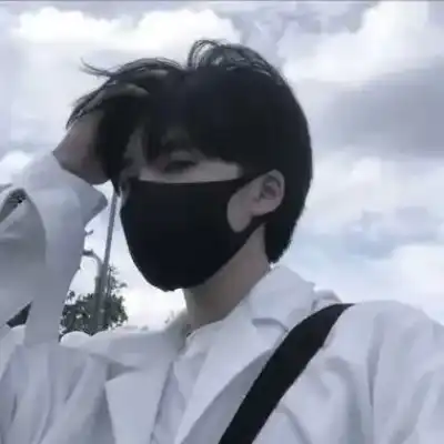 成榕洁